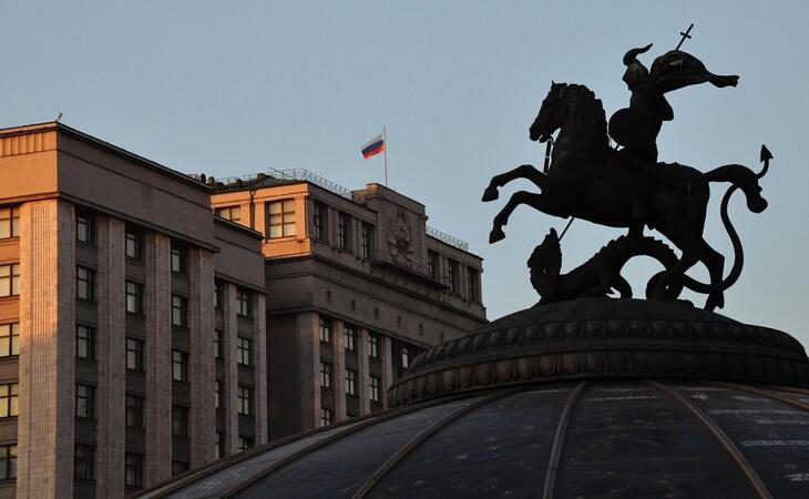 Госдума запретила использовать созданные ИИ изображения людей в агитации