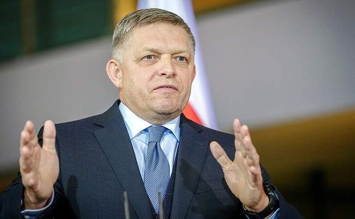 Фицо выразил желание снова приехать на День Победы в Москву
