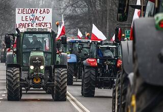 Польша решила защищать сельское хозяйство от Украины