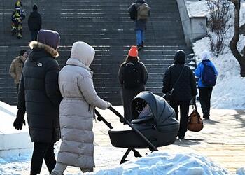 Размер материнского капитала в России предложили увеличить