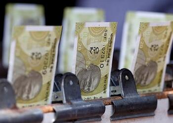 Накопленные Россией рупии оказалось сложно потратить