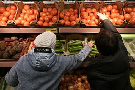 В России заметно подорожали популярные овощи из-за войны в Иране