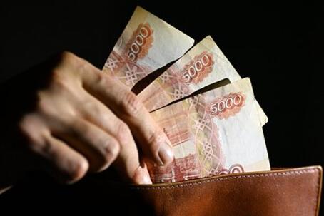 Реальные ставки по кредитам в России оказались вдвое выше ключевой