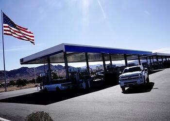 Сделки по нефти и газу в США парализовало на фоне конфликта на Ближнем Востоке