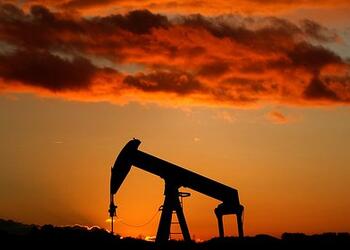 Мировым ценам на нефть предрекли обновление рекорда