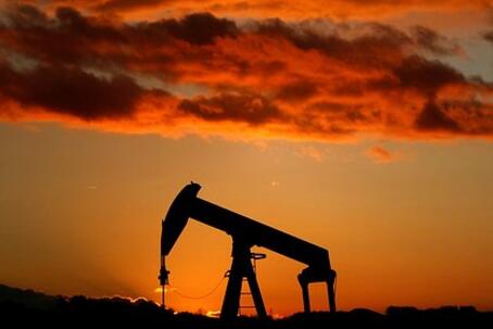 Мировым ценам на нефть предрекли обновление рекорда