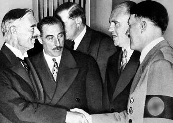 ФСБ рассекретила заявление адъютанта Гитлера о плане союза с США против СССР